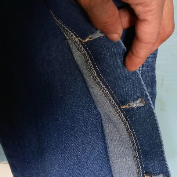 LADIES PLUS DENIMS - Picture 8 of 8